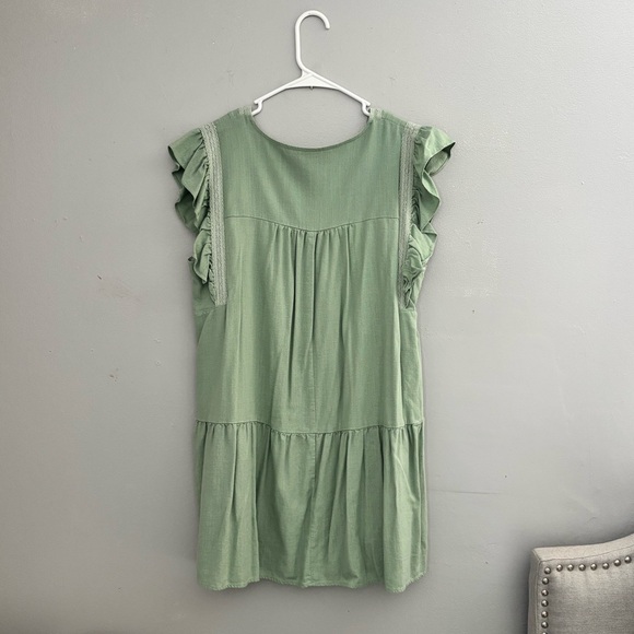 Green Ruffle Sleeve Dress - Picture 2 of 5